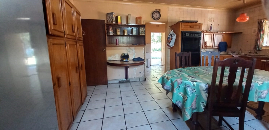 3 Bedroom Property for Sale in Roosheuwel Ext 2 North West